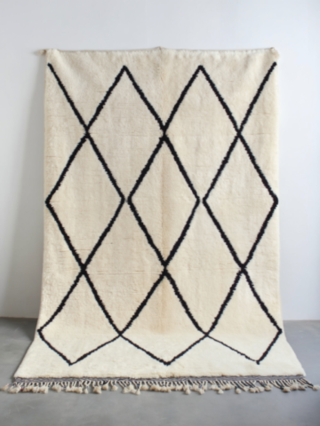 18-Black diamond Berber rug, Beni Ouarain or Mrirt quality 18-Black diamond Berber rug, Beni Ouarain or Mrirt quality