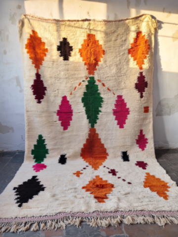Tapis Azilal coloré – Design berbère moderne