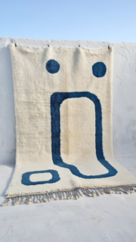 Berber rug in thick white wool with blue patterns - Beni Ouarain or Mrirt quality-1
